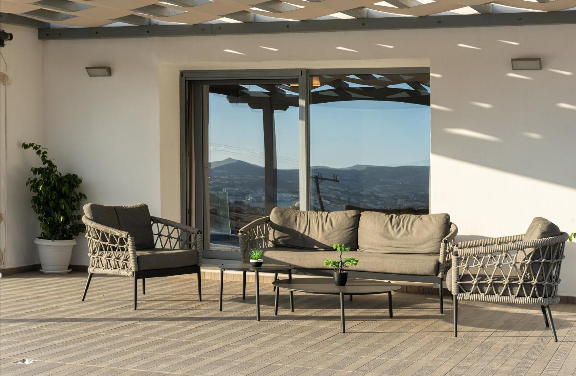 Villa Jessy 150m² With Full Privacy Páros