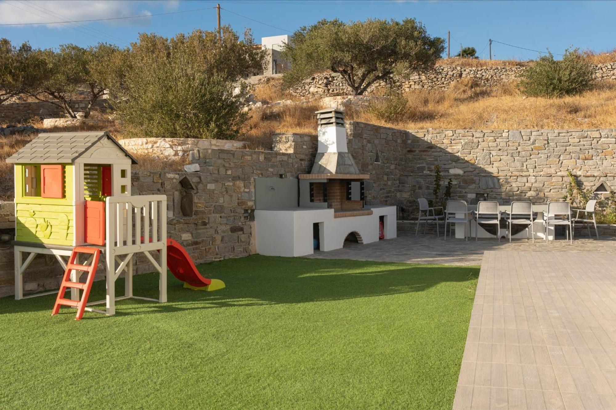 Jessy 150m² With Full Privacy * Páros